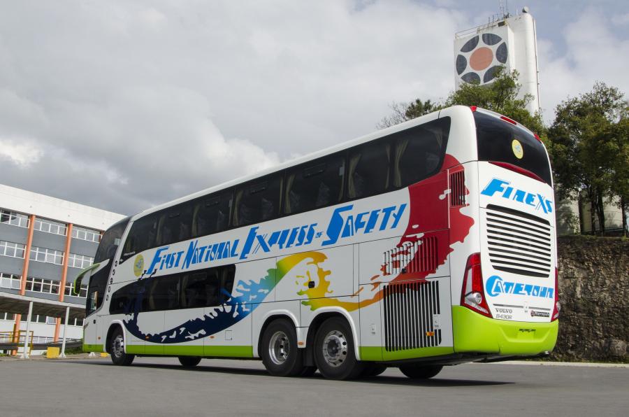  Marcopolo Paradiso 1800 DD Volvo B430R 6x2 2017 года  (фото 2 из 2)